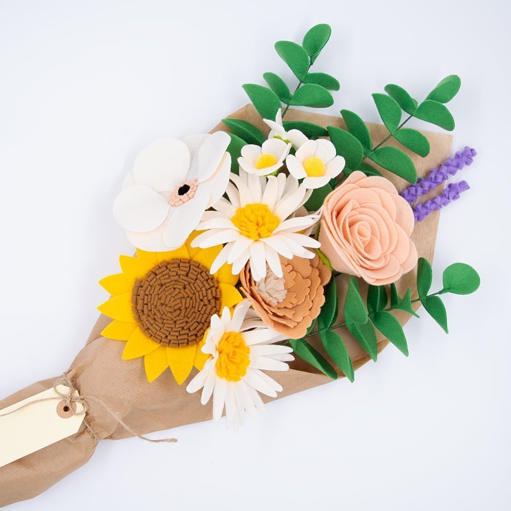 Μπουκέτο Λουλούδια με Ευκάλυπτο