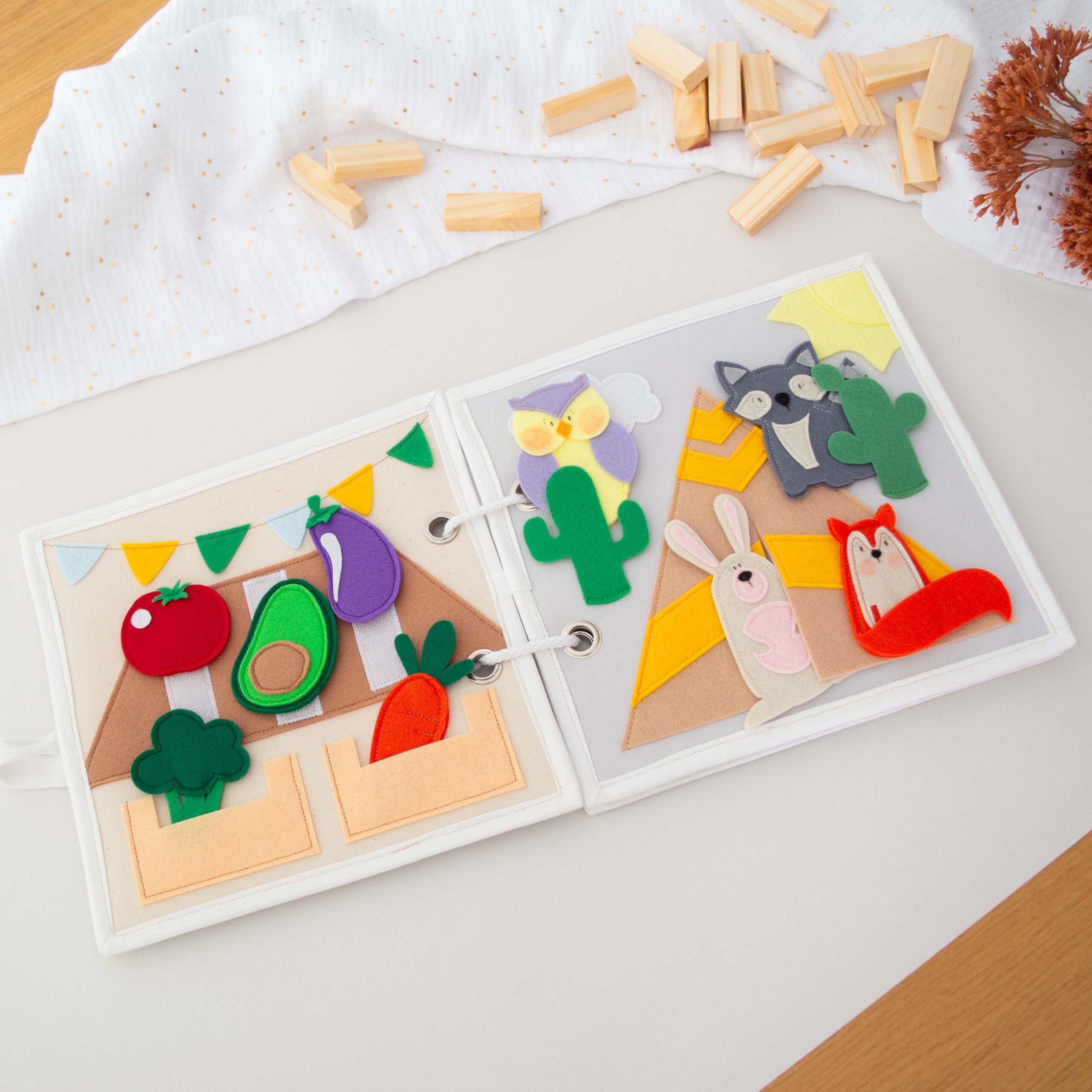 Βιβλίο με 4 Δραστηριότητες - 2 ετών