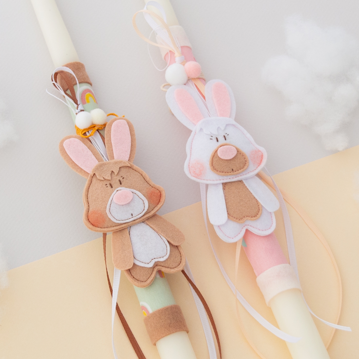 Χειροποίητη Πασχαλινή λαμπάδα με παιχνίδι λαγουδάκι